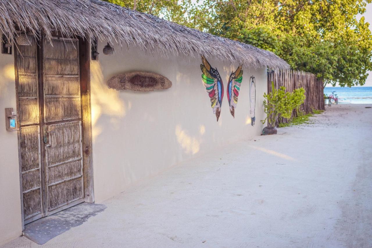 Summer Vibes Beach Front Rasdhoo ภายนอก รูปภาพ