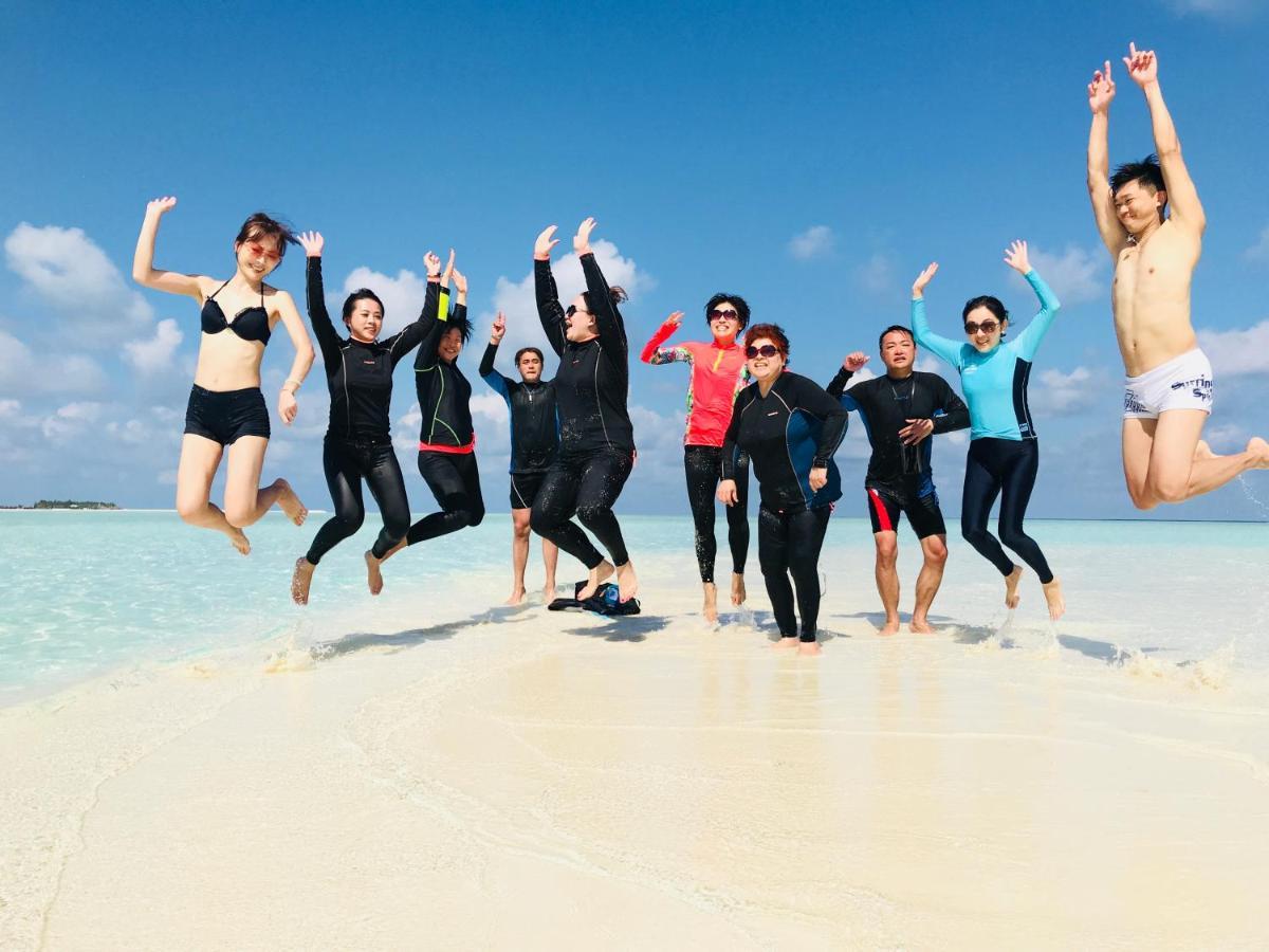 Summer Vibes Beach Front Rasdhoo ภายนอก รูปภาพ