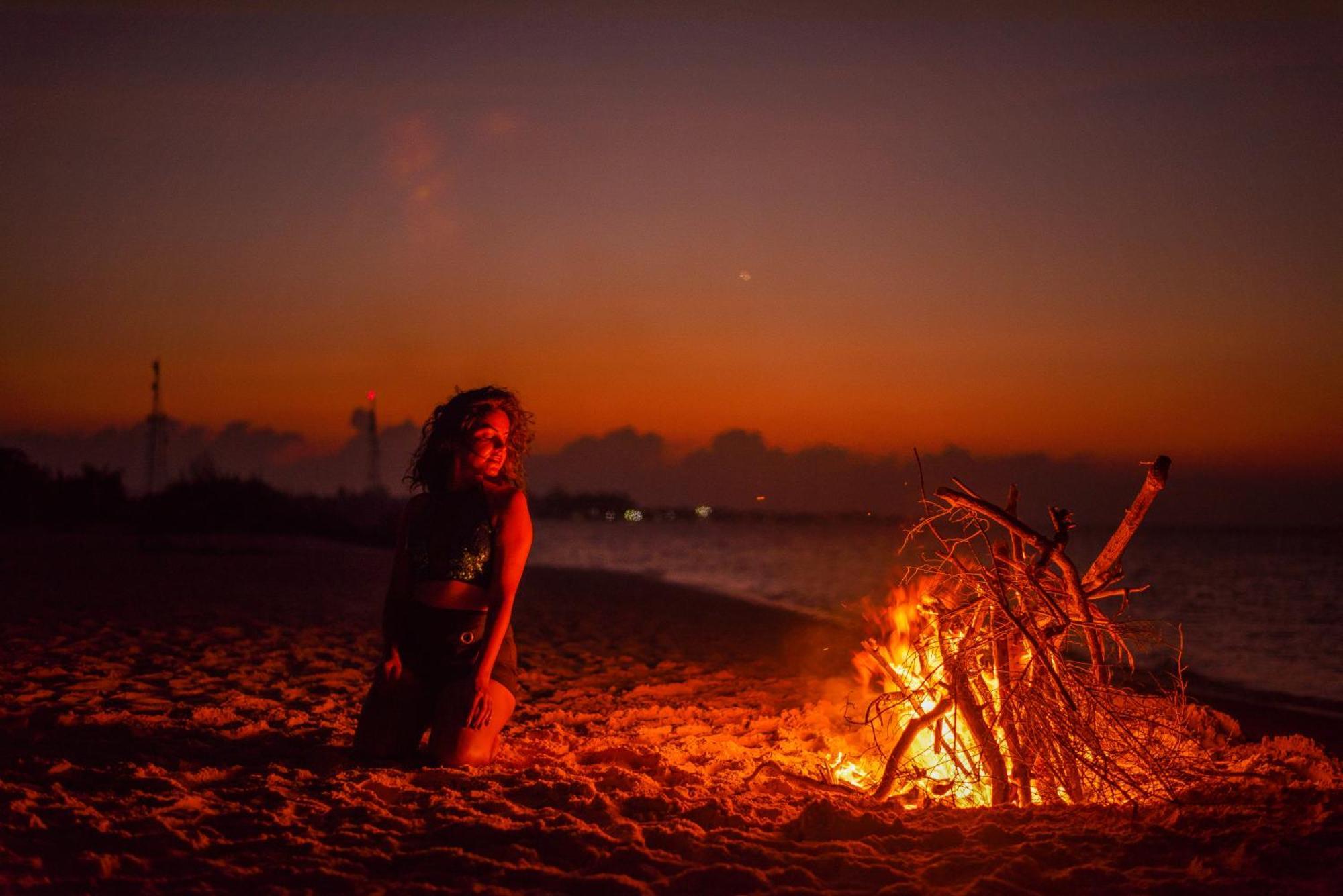 Summer Vibes Beach Front Rasdhoo ภายนอก รูปภาพ